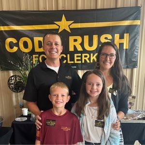 Meet your Posher, Tiffany